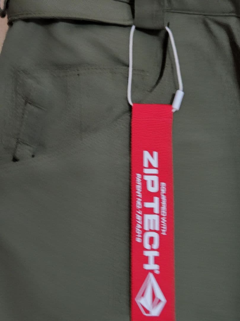 VOLCOM　２３-２４　ウェア　パンツ　格安