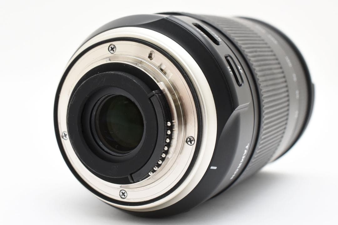 タムロン 18-400mm 3.5-6.3 Di II VC HLD ニコン 用