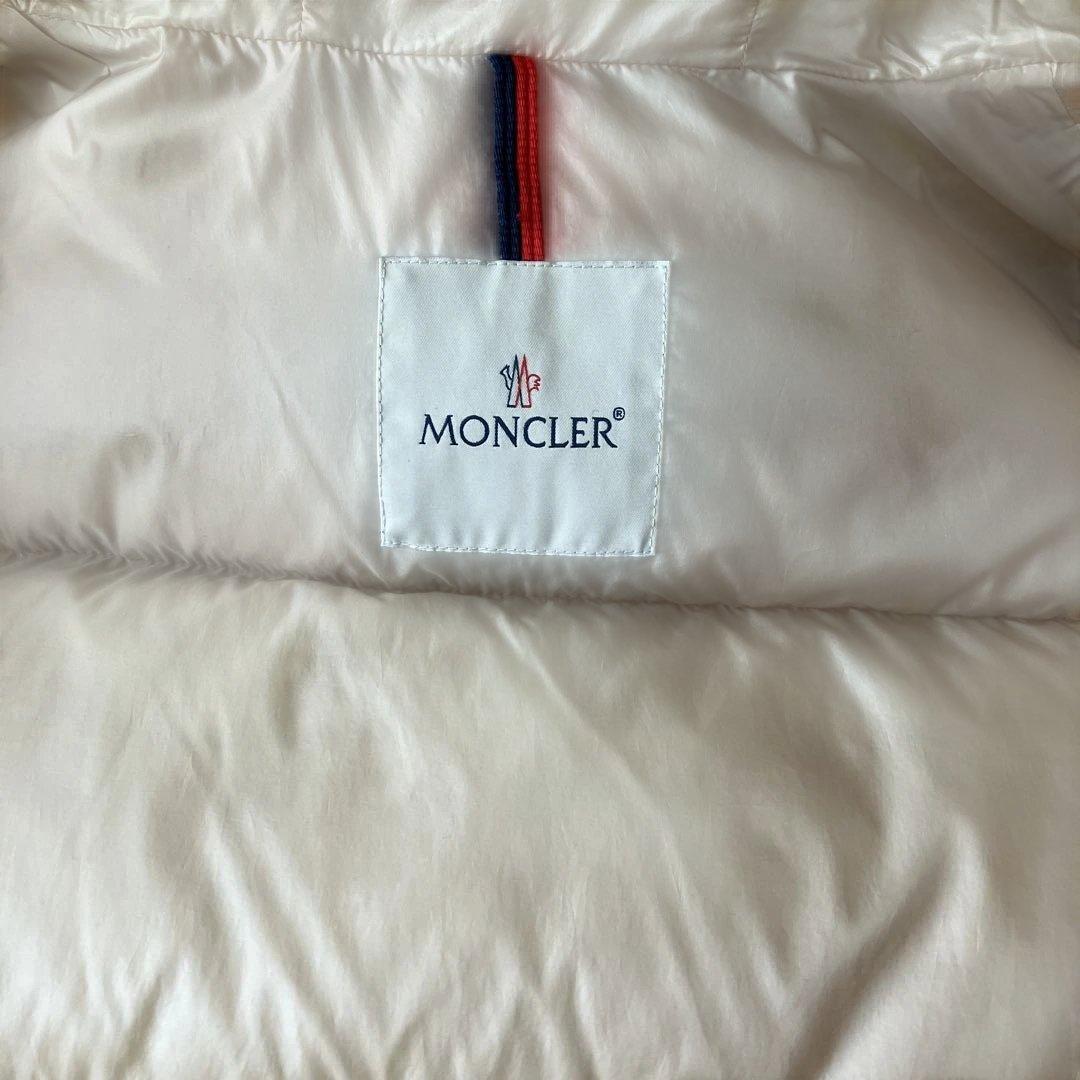 【美品】MONCLER SERITTE セリッテ トゥモローランド別注