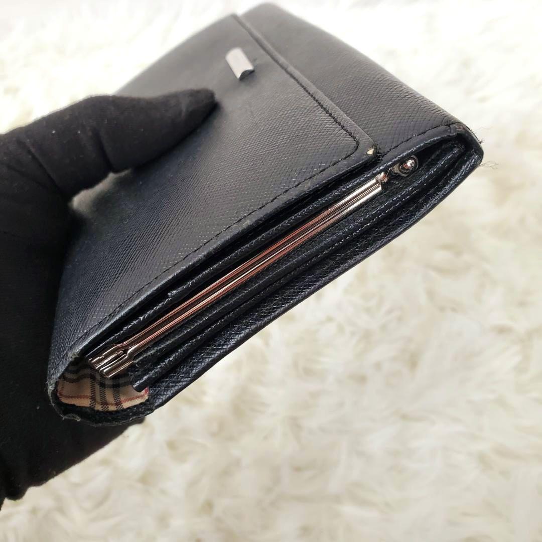 美品 人気モデル バーバリー 長財布 ノバチェック がま口 ブラック 大容量