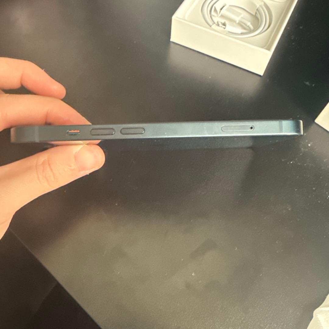 Apple iPhone 13 ブラック　256G