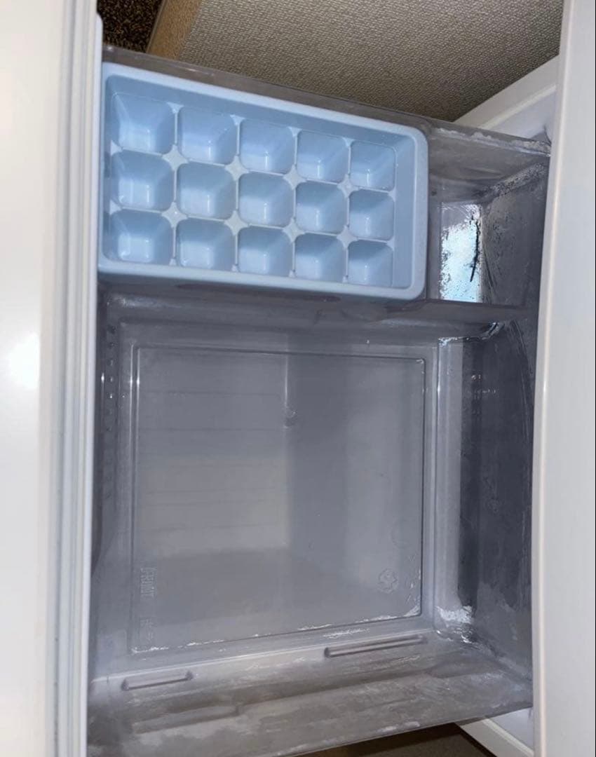 三菱ノンフロン冷凍冷蔵庫 MR-P15G-W1 白 146L 2022年製