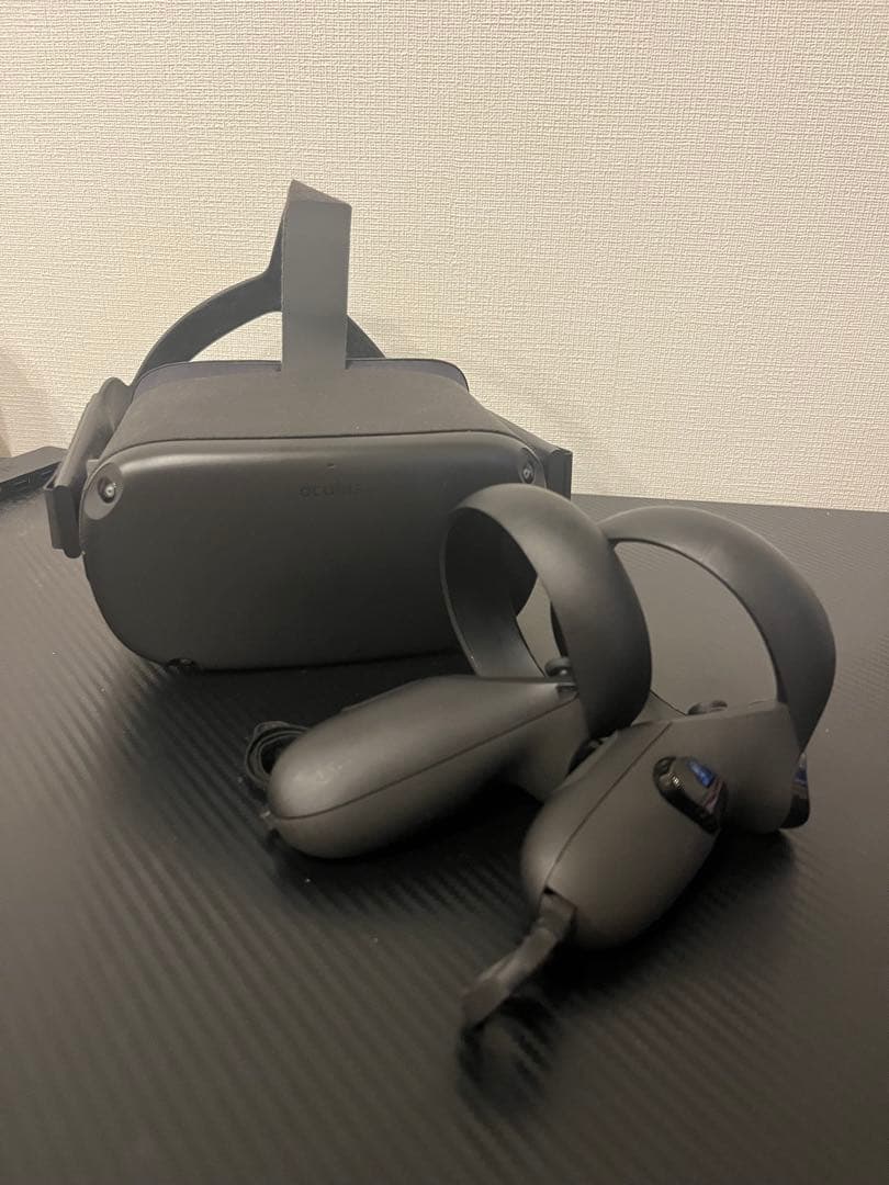  Quest (オキュラス クエスト)- 128GB