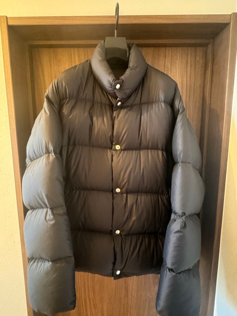 comoli コモリ　ナイロンダウンジャケット　24AW サイズ3