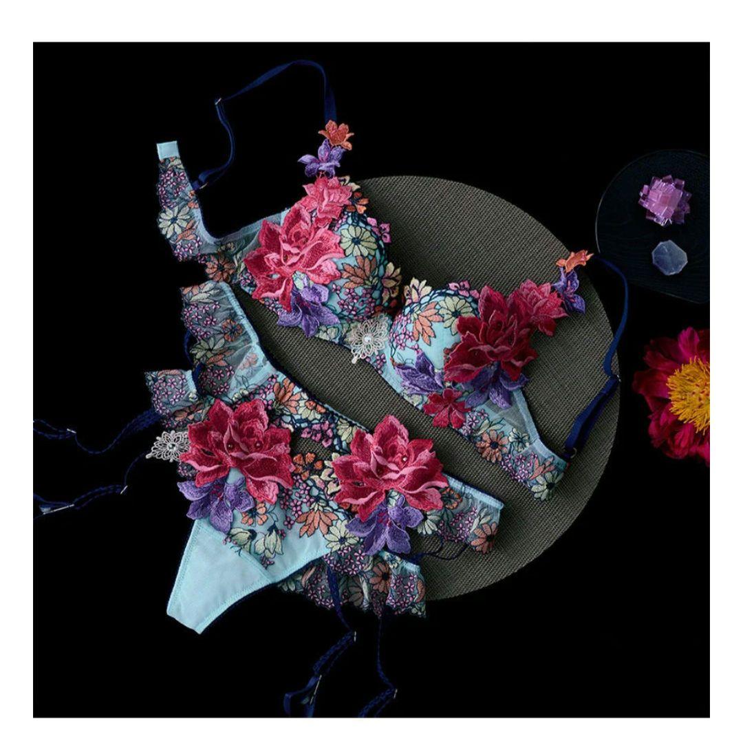 専用品　サルート　25　秋の七草　復刻版　事前予約品　ブラジャー　D70