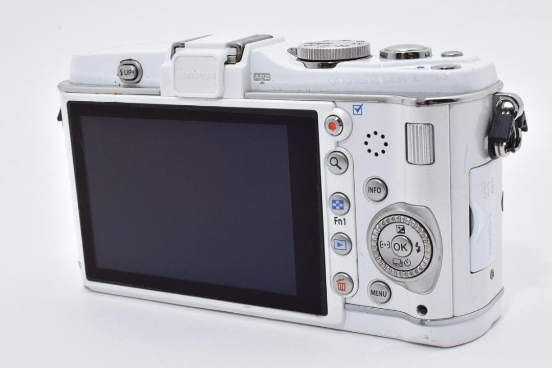 OLYMPUS オリンパス PEN E-P3 レンズセット ミラーレス一眼カメラ