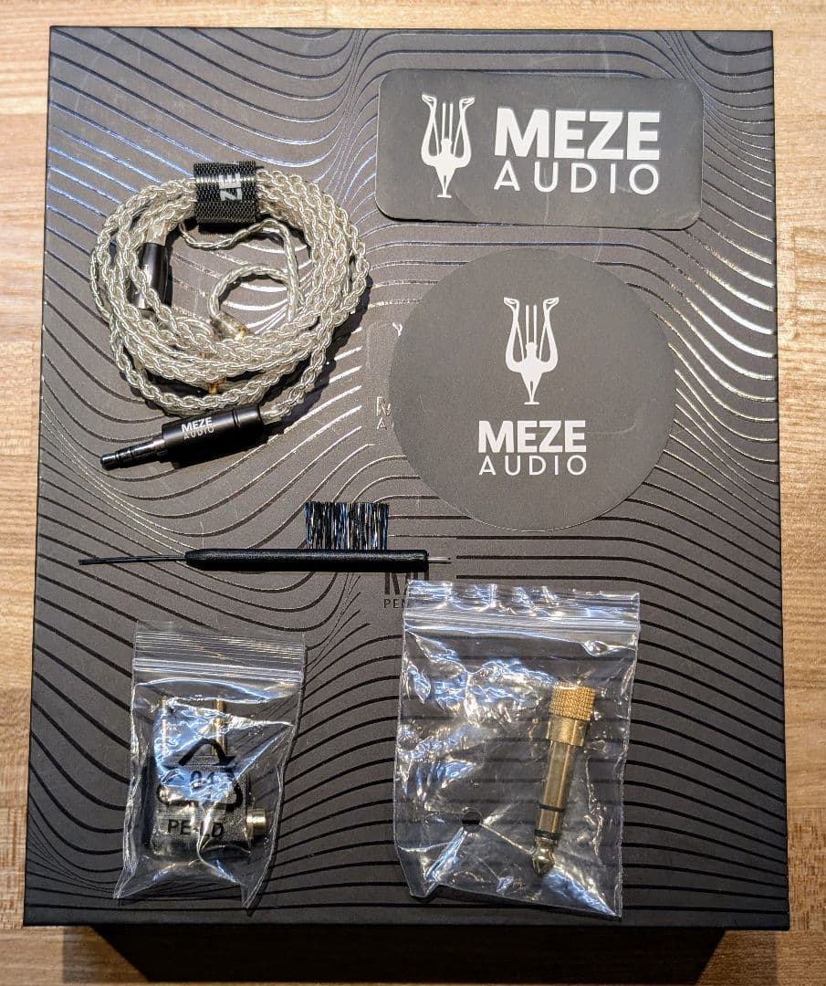 イヤホン Meze Audio RAI PENTA