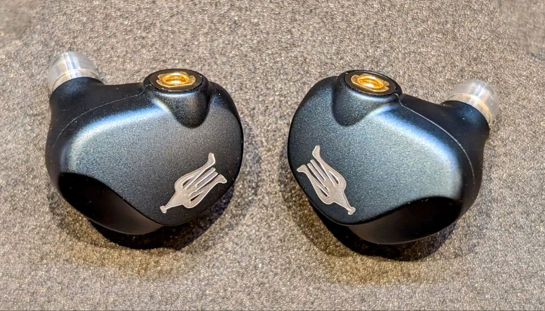 イヤホン Meze Audio RAI PENTA