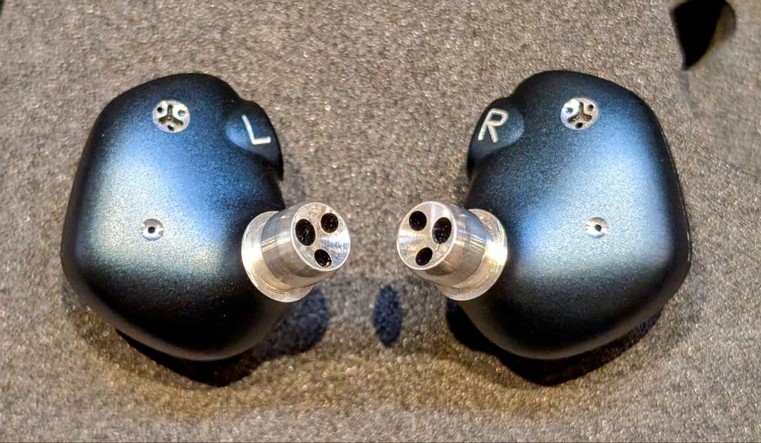 イヤホン Meze Audio RAI PENTA