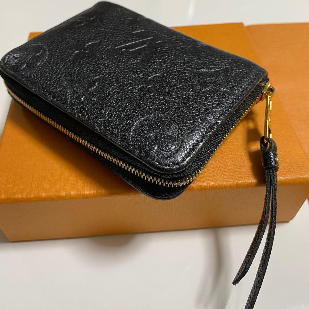 LOUIS VUITTON アンプラントジッピーパース