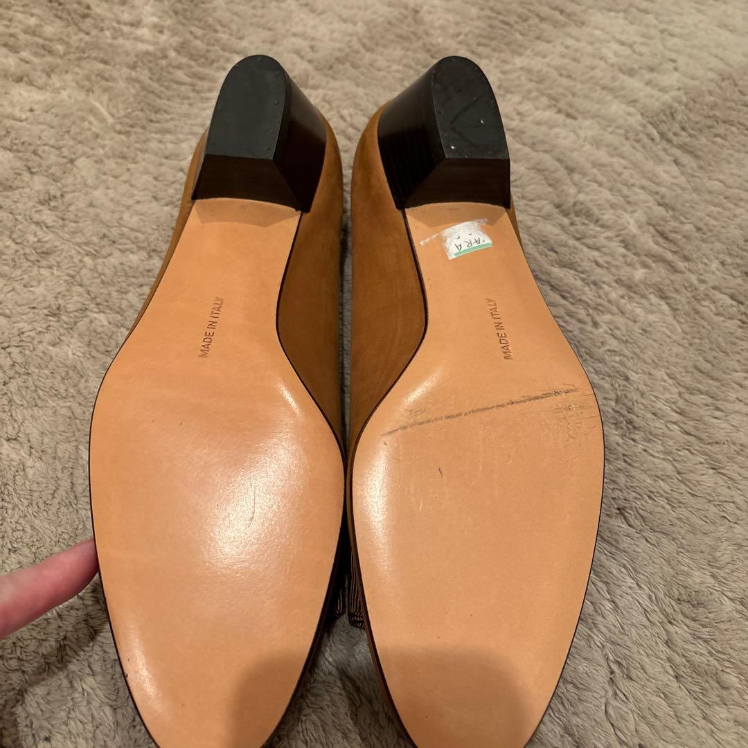 ⭐︎ サルヴァトーレ フェラガモ⭐︎ ヴァラ リボン ヌバック パンプス