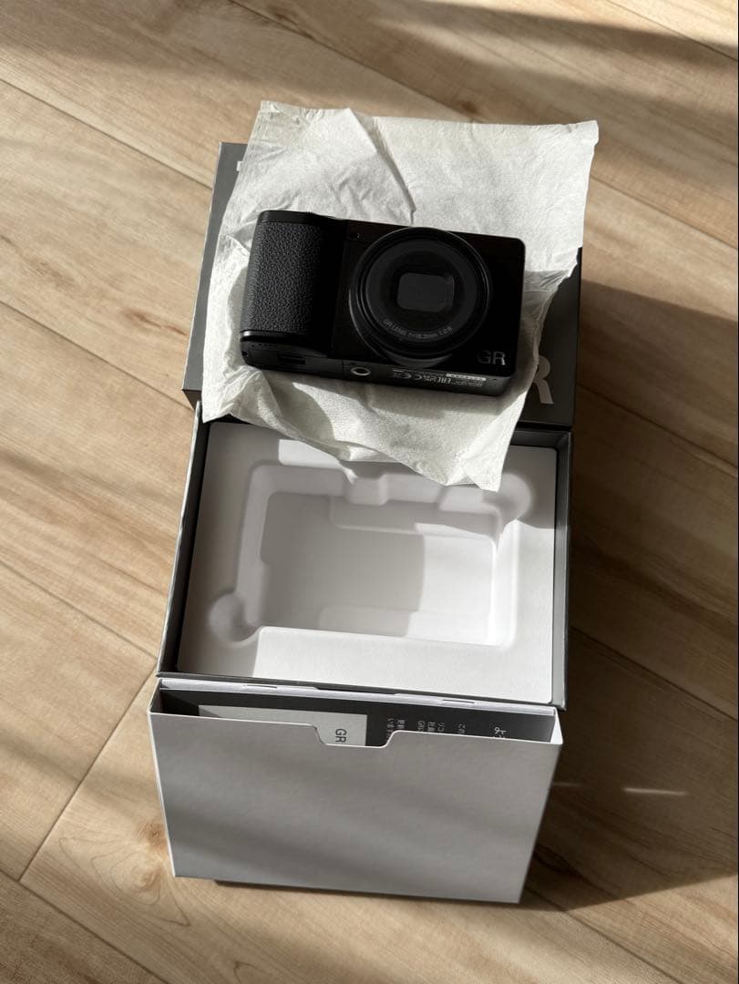 RICOH GR IV コンパクトデジタルカメラ