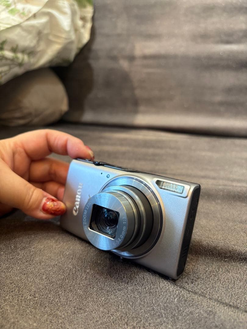 Canon ixy640 デジタルカメラ