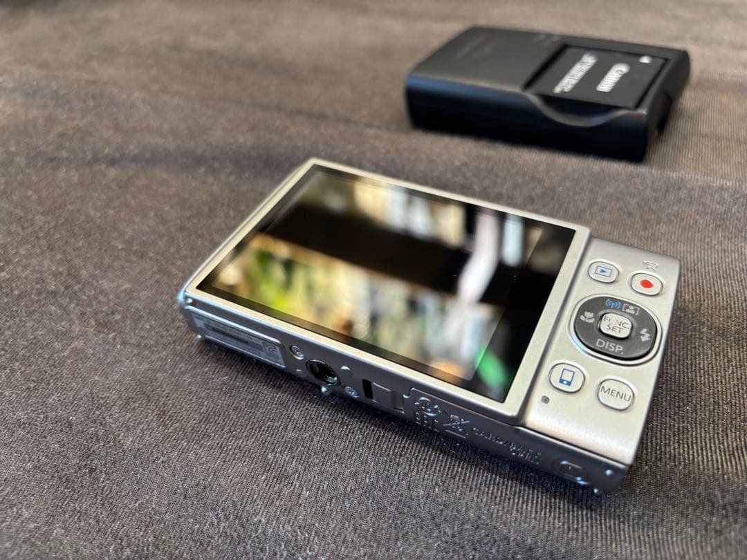 Canon ixy640 デジタルカメラ