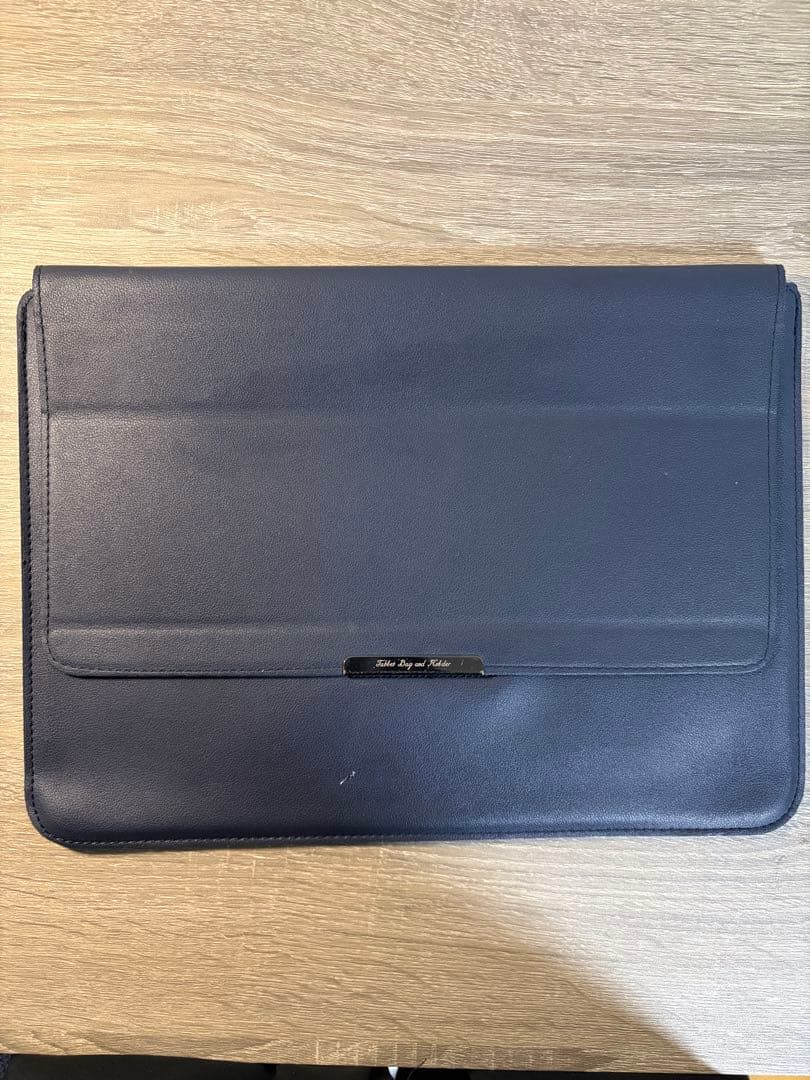 MacBook Air M2 2022 8GB 256GB 13インチ