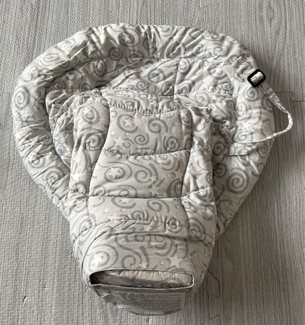 ergobaby エルゴベビー　抱っこ紐とインファントインサートのセットおまけ付