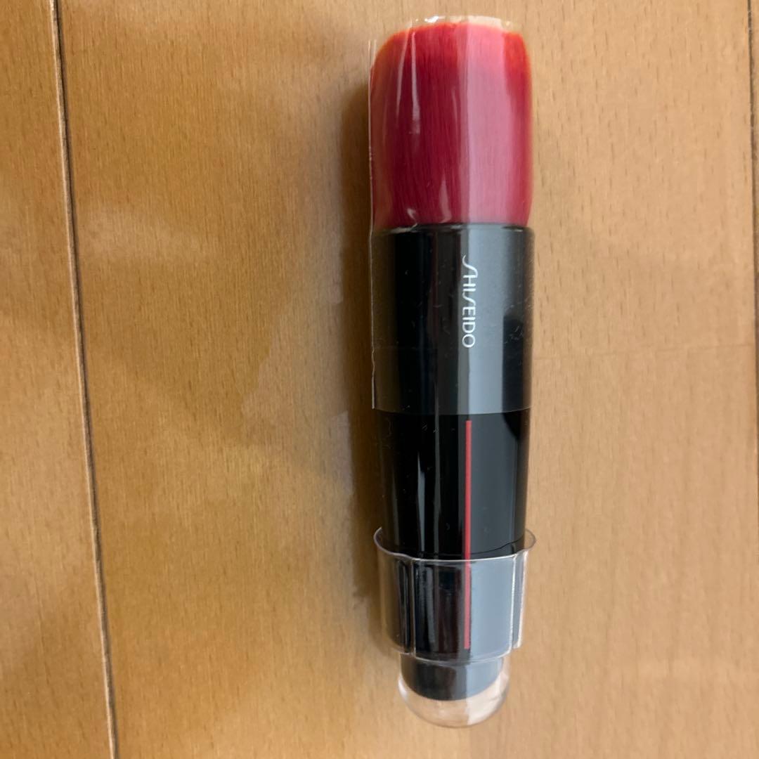 資生堂　フューチャーソリューションLXトータルラディアンスファンデーション