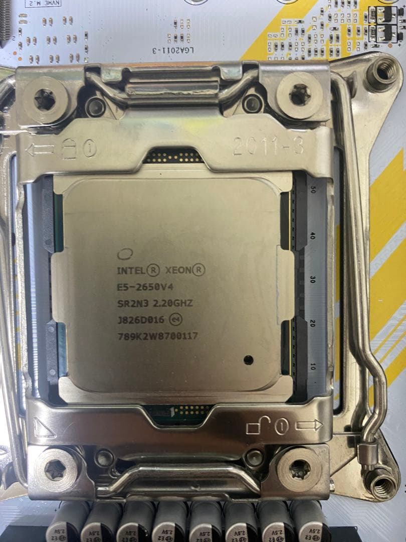Intel Xeon E5-2650V4 マザーボード