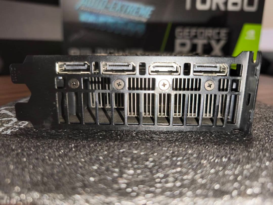 グラフィックボード・グラボ・ビデオカード ASUS GeForce RTX 2080 8GB TURBO