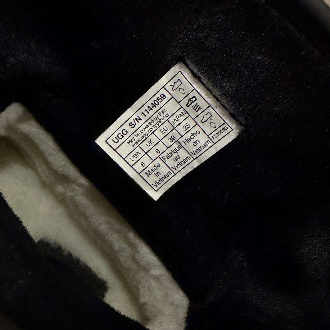 靴 UGG CLASSIC BRELLAH MINI 25cm