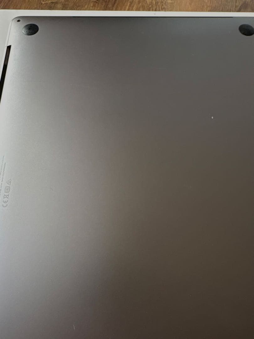 Apple MacBook Pro 16インチ