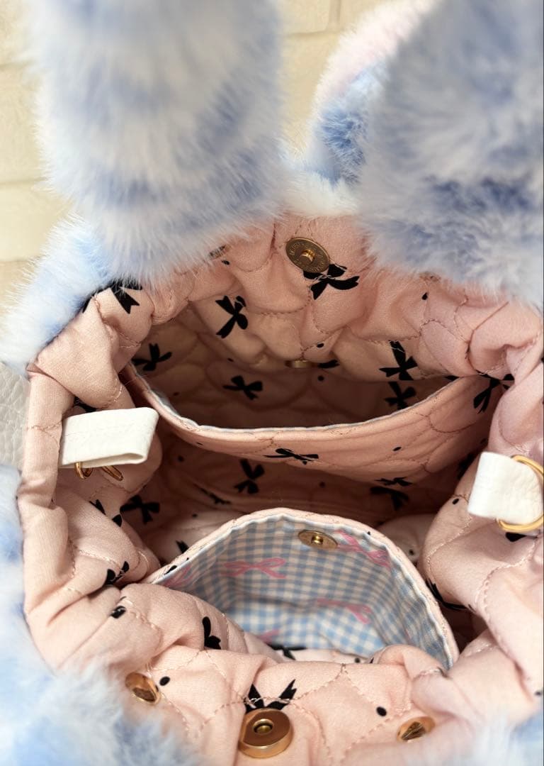 黒*こ様 コヤンイサムチョン　ファーバッグ　ヒョウ柄水色　うさちゃん