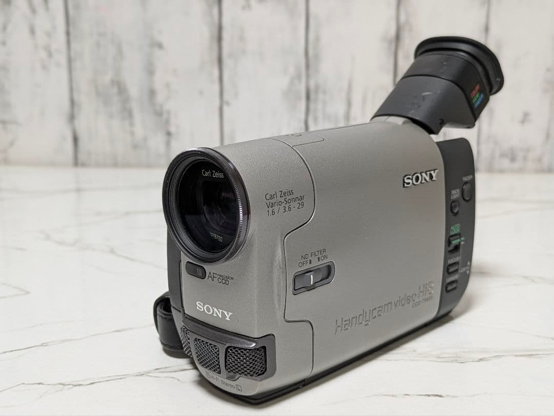 【希少】SONY　CCD-TR555　Hi8　8mm対応