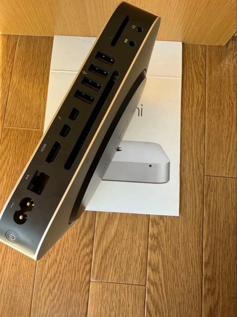 MacBook本体 Mac mini