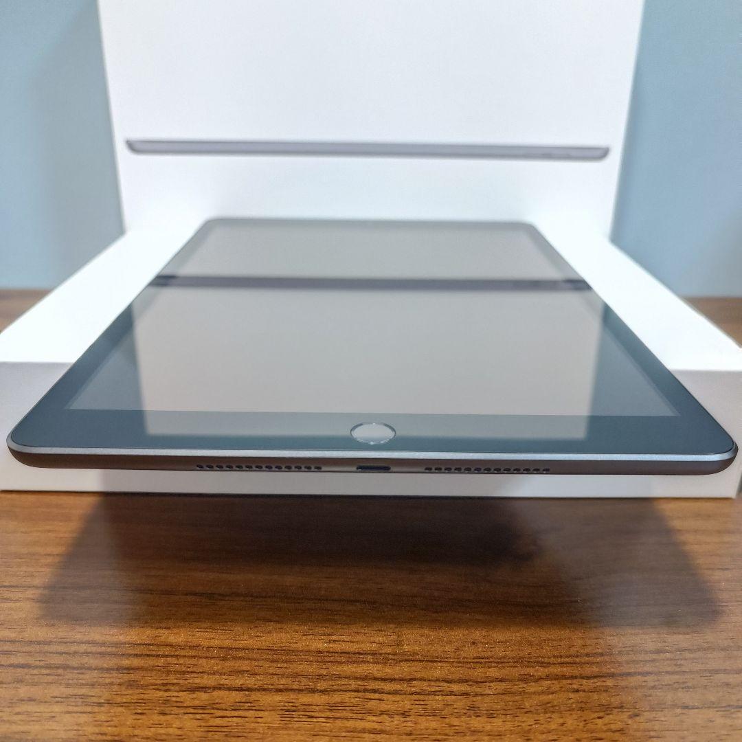 新品同様 iPad 10.2 第9世代 WiFi 256GB