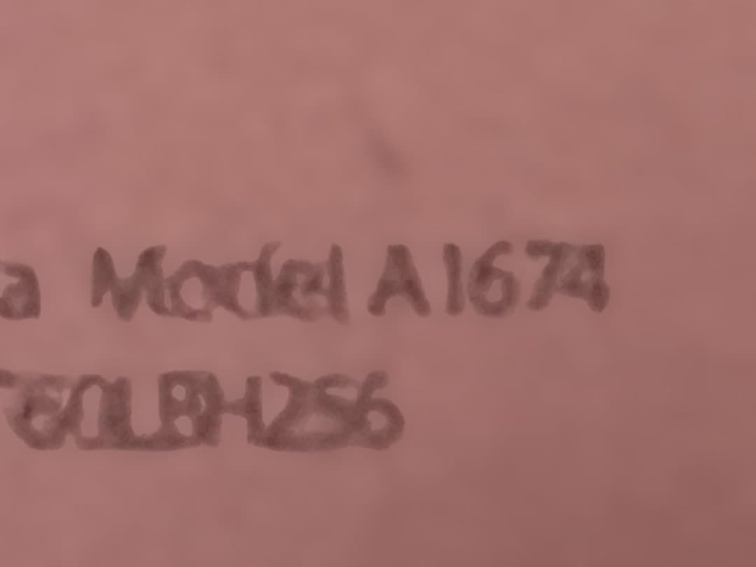 9.7インチiPad Pro（第1世代）のWi-Fi + Cellularモデル