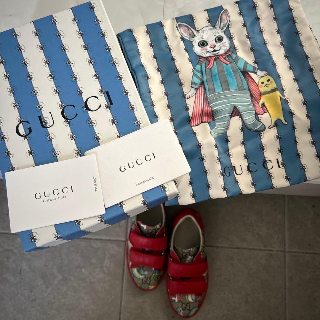 GUCCI キッズスニーカー　ヒグチユウコ