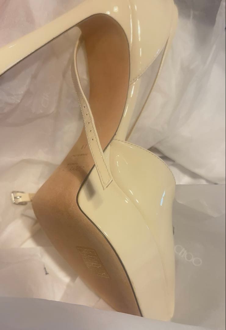 Jimmy Choo パテントレザー D'Orsayパンプス