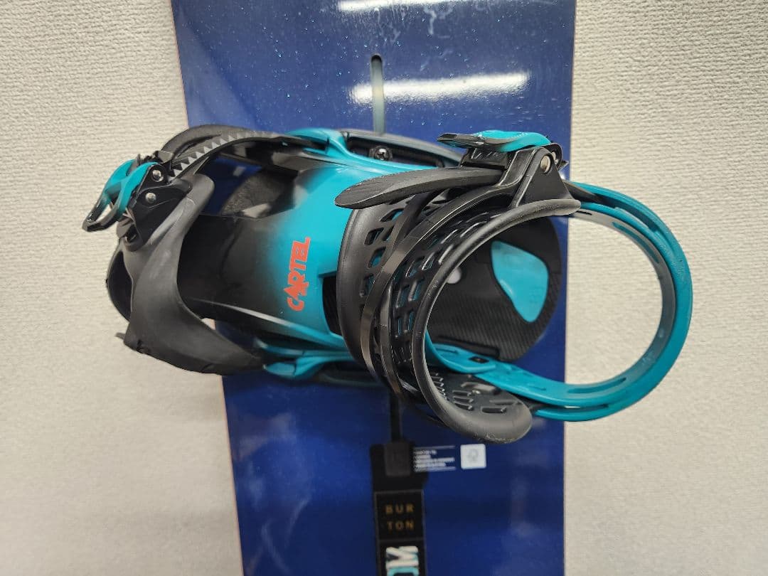 Red Bull Columbia bern スノーボード　153㎝