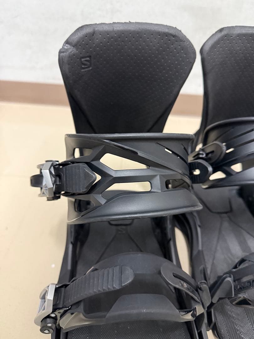 SALOMON district 24-25モデル　ブラック　サイズM