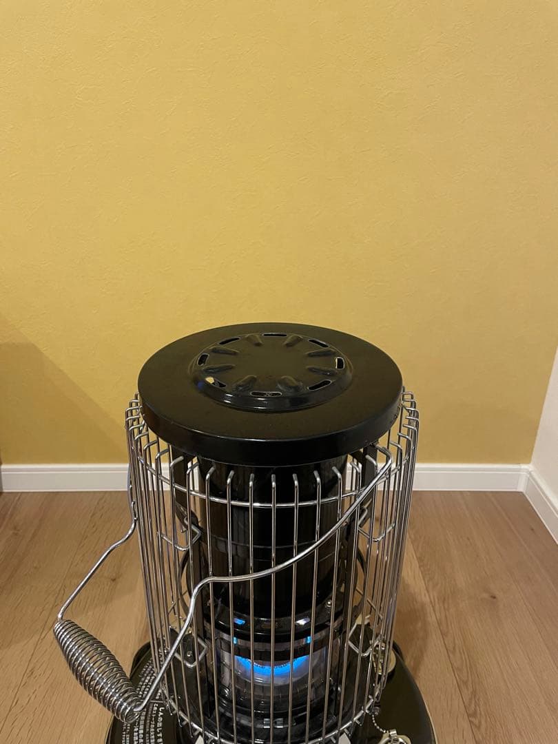 収納袋付Aladdinアラジン石油ストーブブルーフレームBF3906 ブラック