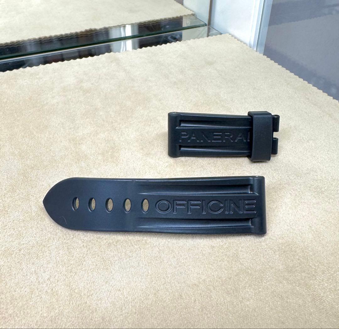 パネライ ショート ラバーストラップ【ブラック】