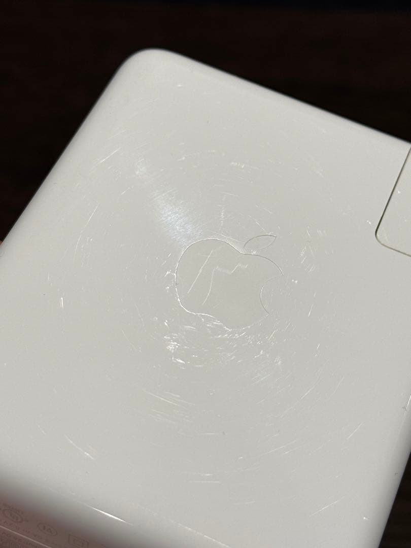 Apple 140W USB-C 電源アダプタ + MagSafe 3ケーブル