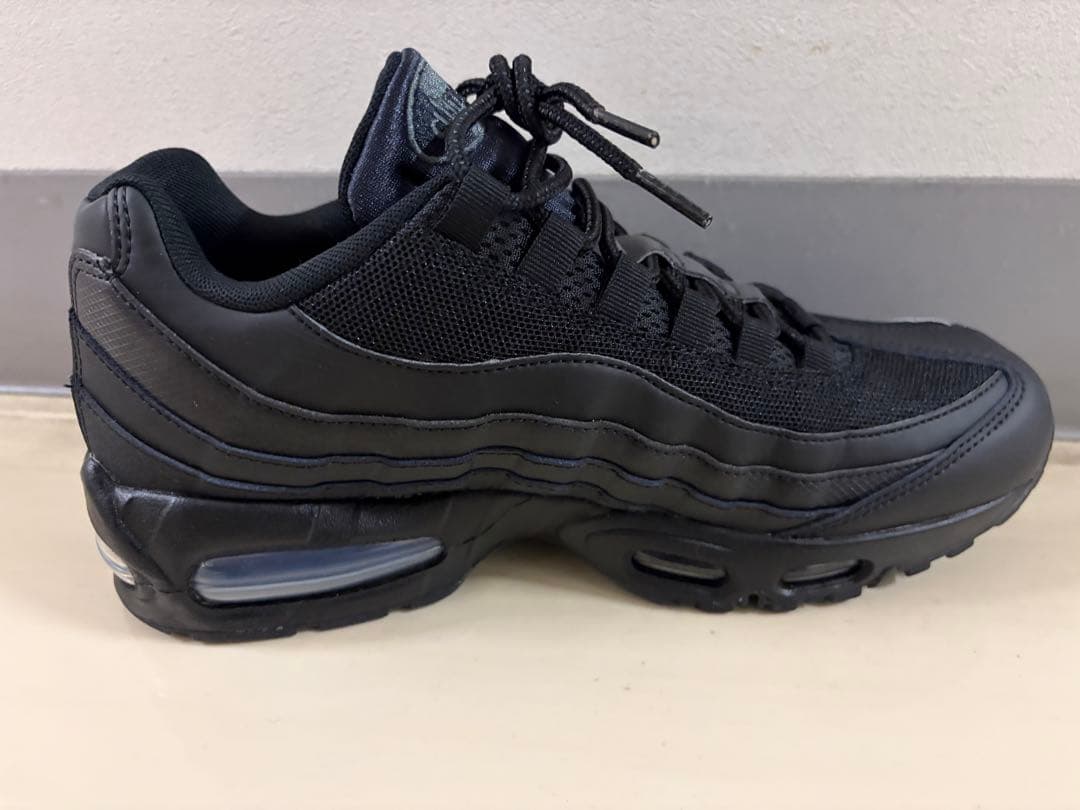 Nike エアマックス95 トリプルブラック ナイキ 27.5センチ