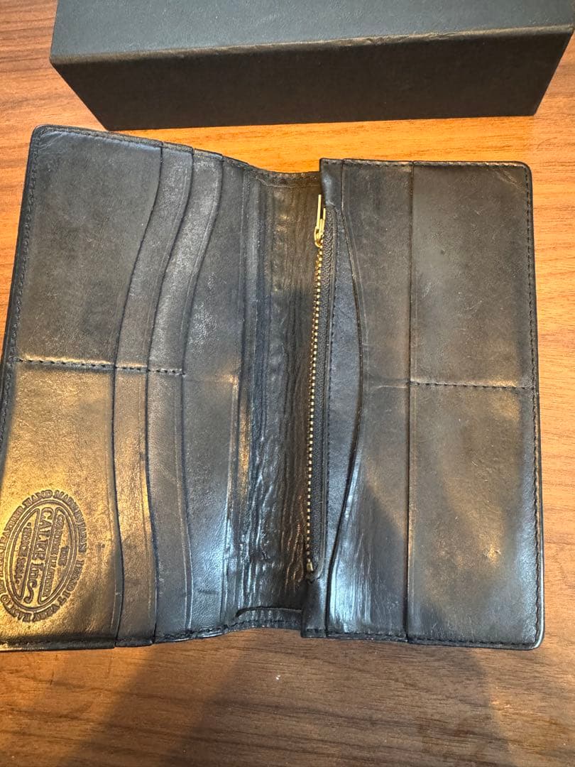 CALEE 本革 スタッズ長財布