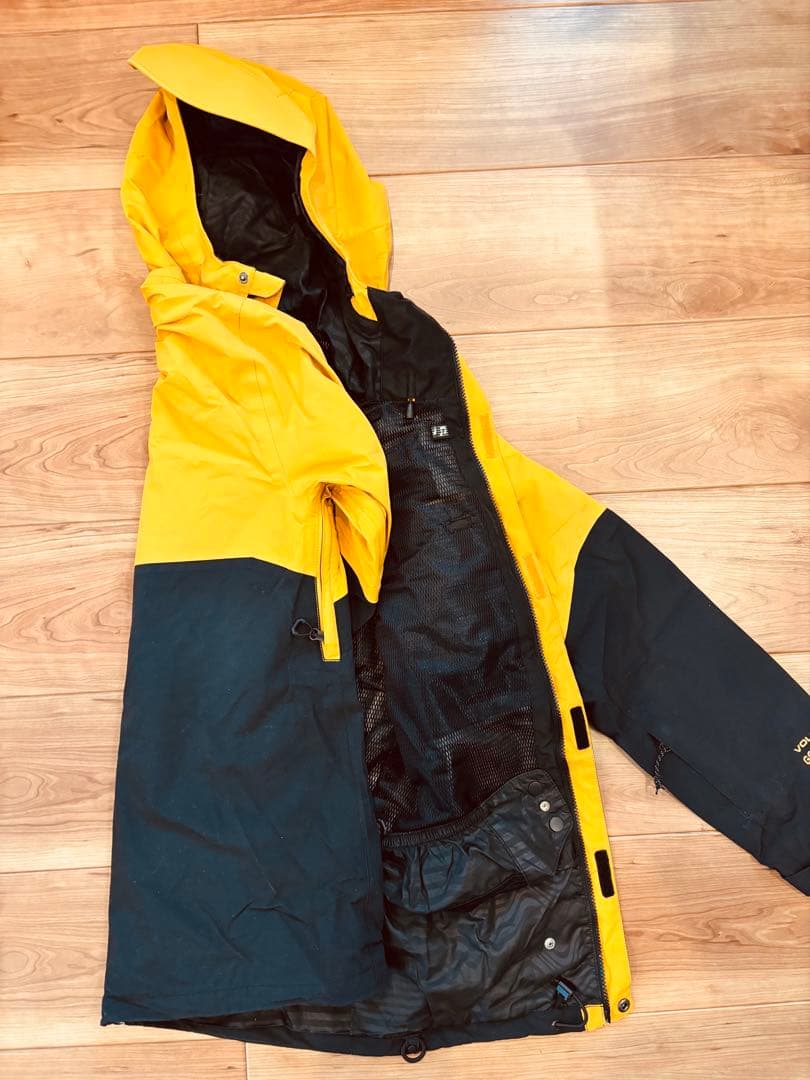 Volcom Gore-Tex 2L スノーボードウェア US S JP M位