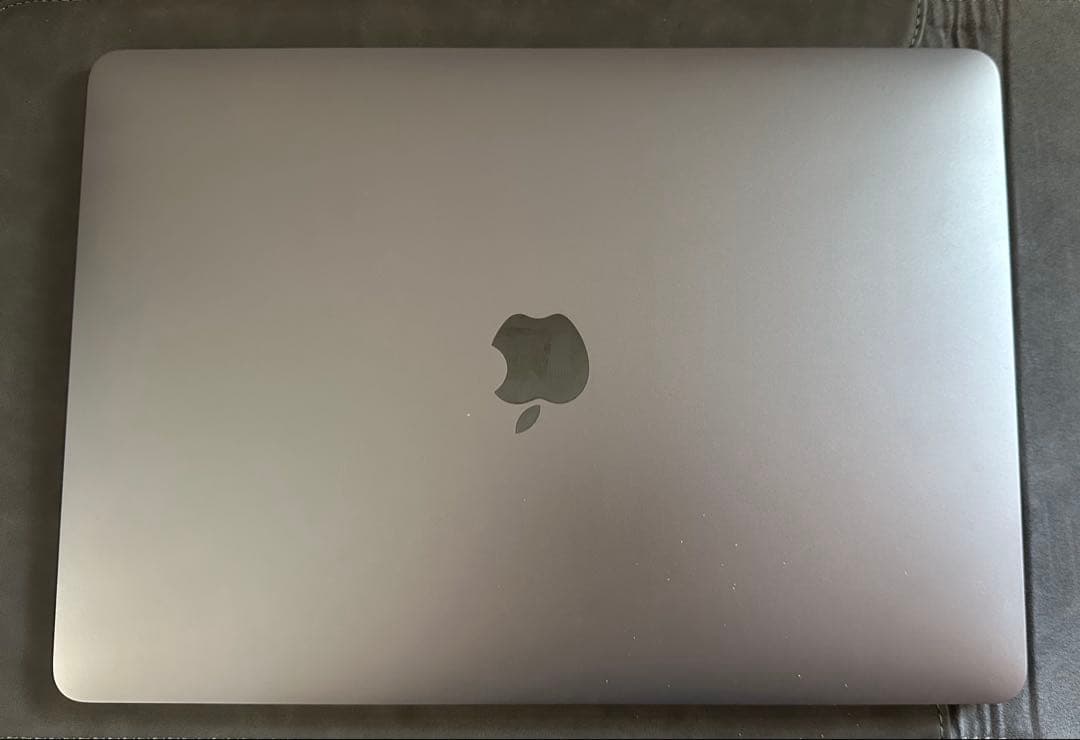 美品　MacBook Pro 2020 13インチ