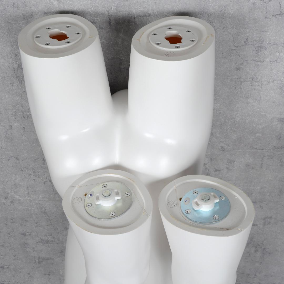 メンズ ヘッドレスマネキン 白 男性 樹脂製 軽量 細マッチョ ボディ 紳士全身