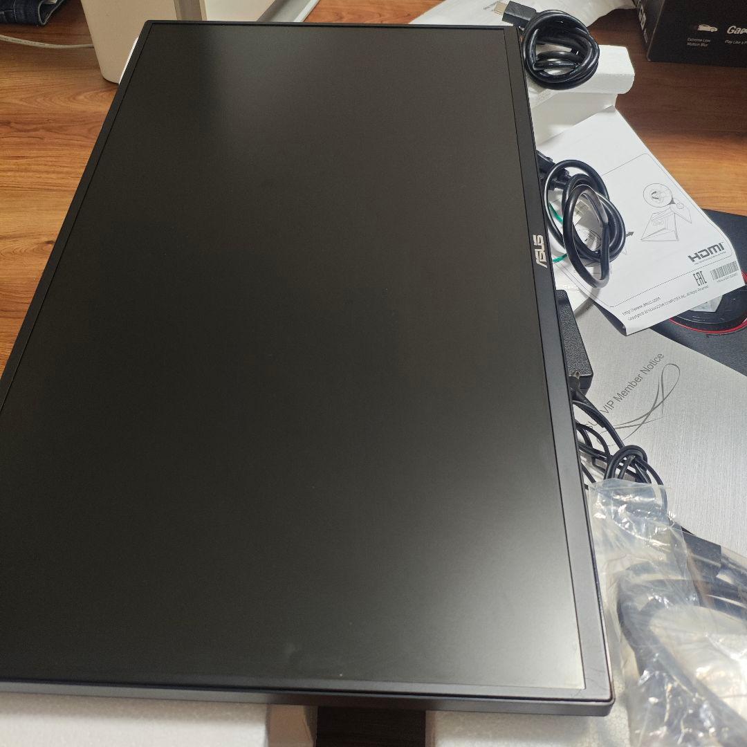 ASUS VG258 ゲーミングモニター 165Hz