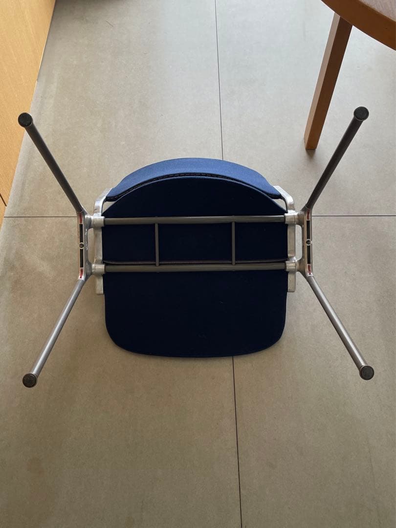 カステリチェア