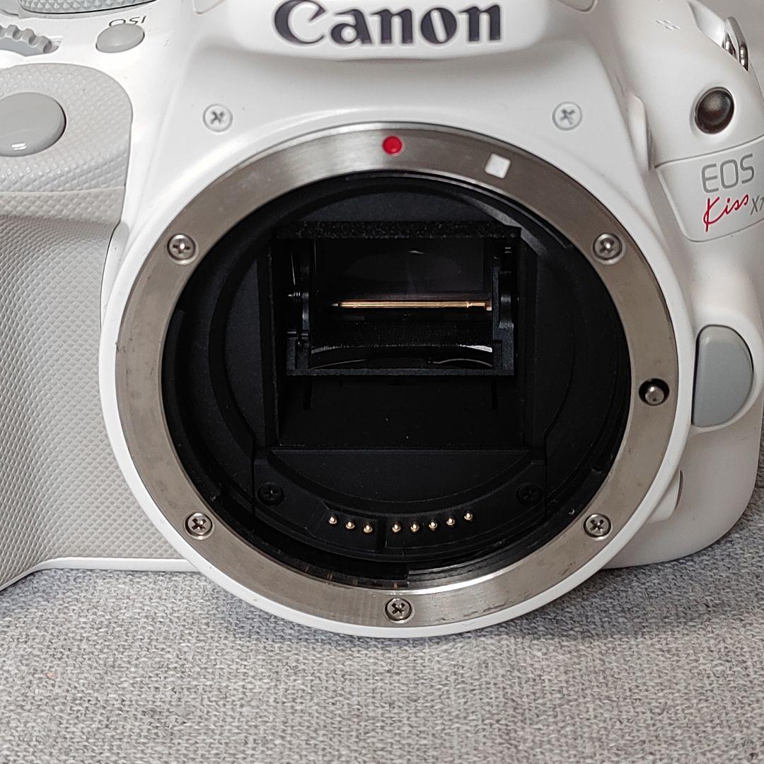 Canon EOS Kiss X7 ホワイト Wレンズ付き 軽量 カメラ女子