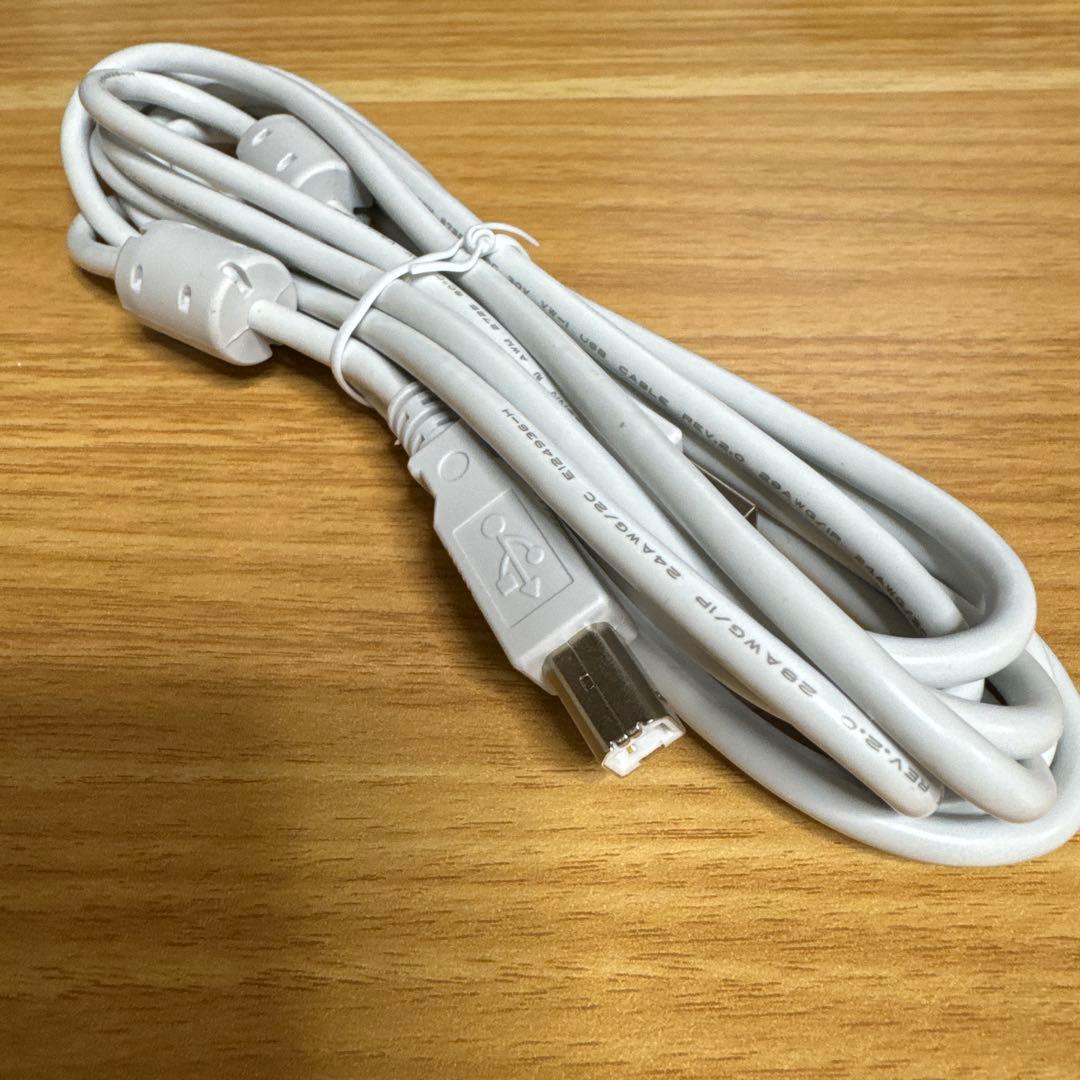 EPSON 単焦点プロジェクター　EB-1780W　ほぼ新品