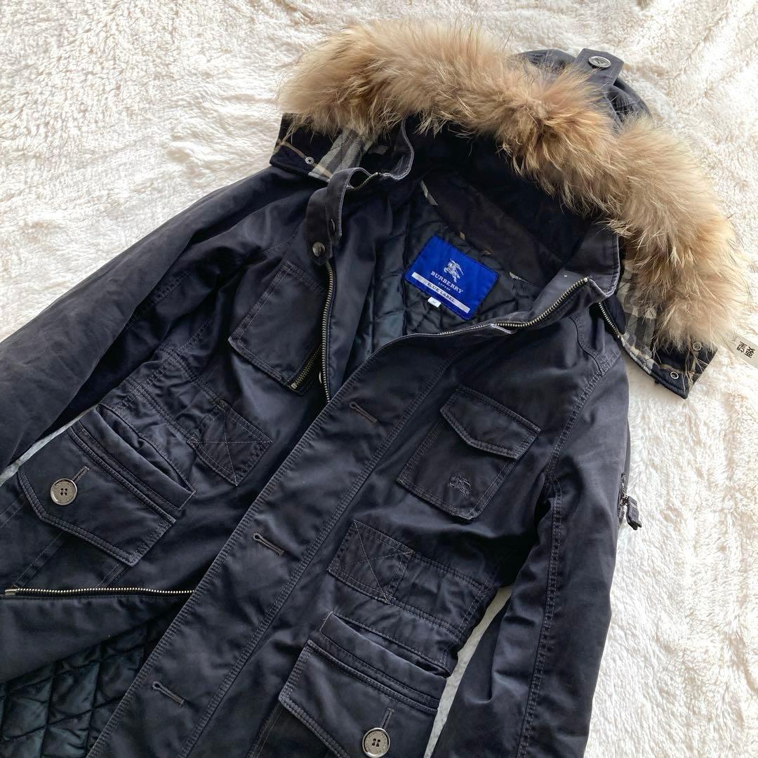 【美品】バーバリーブルーレーベル ミリタリージャケット リアルファ 中綿 黒