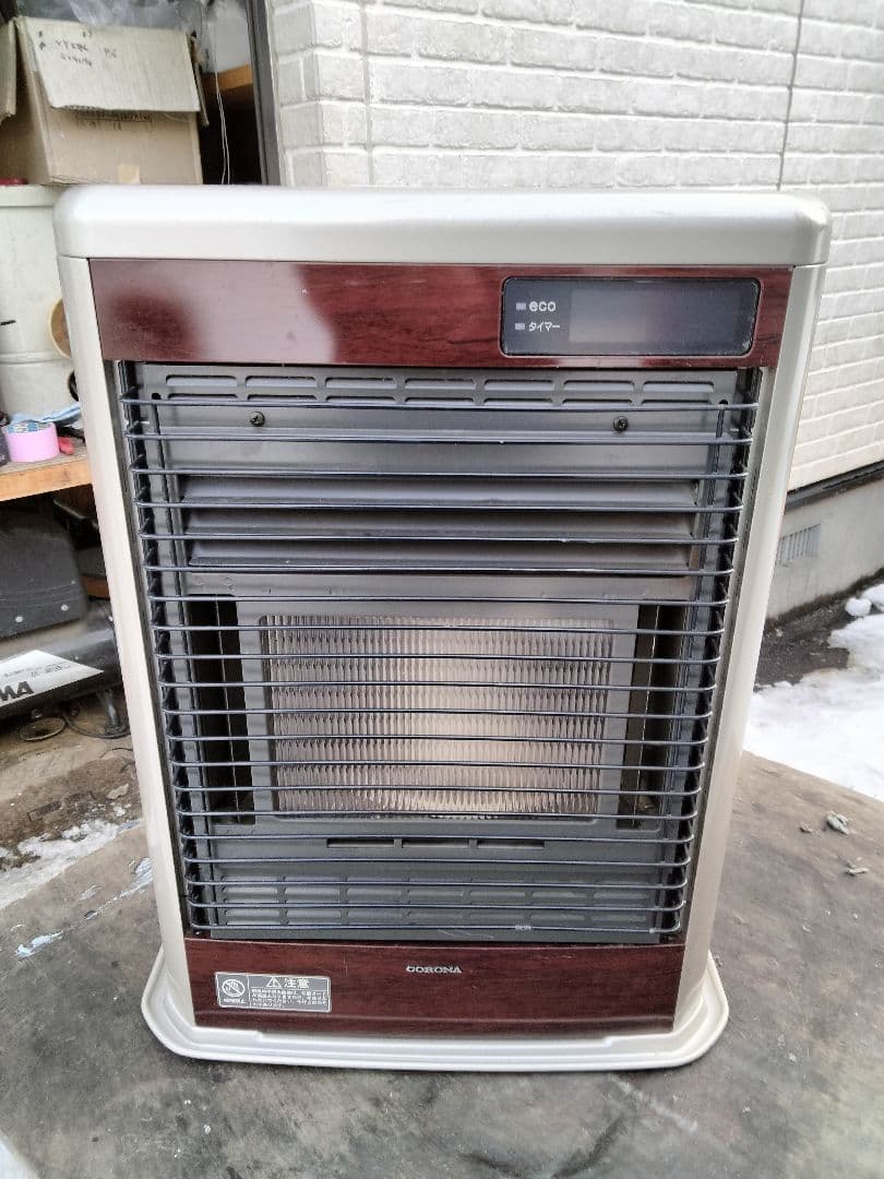 コロナFF石油ストーブスペースネオ！品番「FF‐SG4213M」2013年式中古