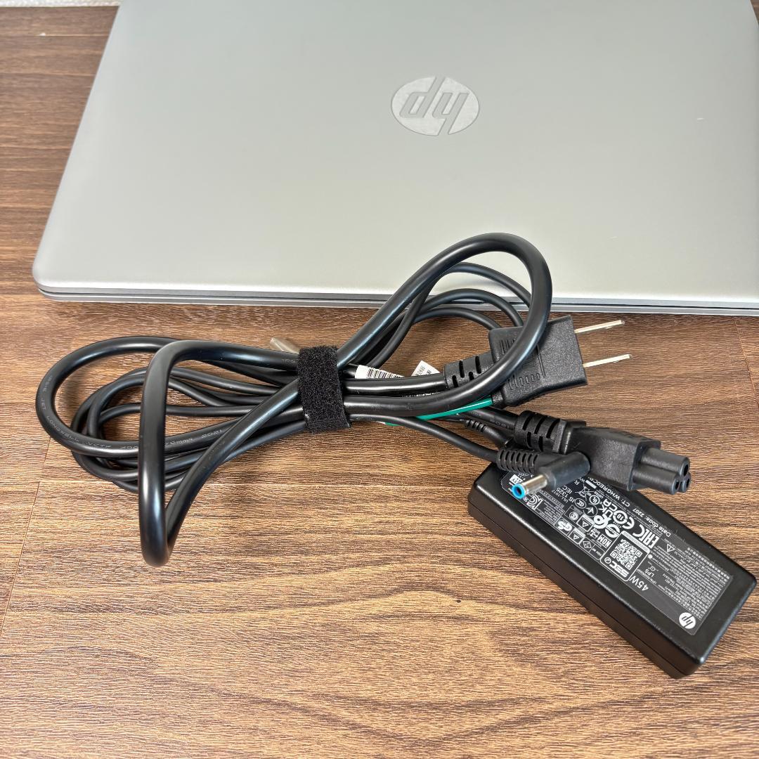 HP ノートPC　 256GB SSD/8GBメモリ/15.6型
