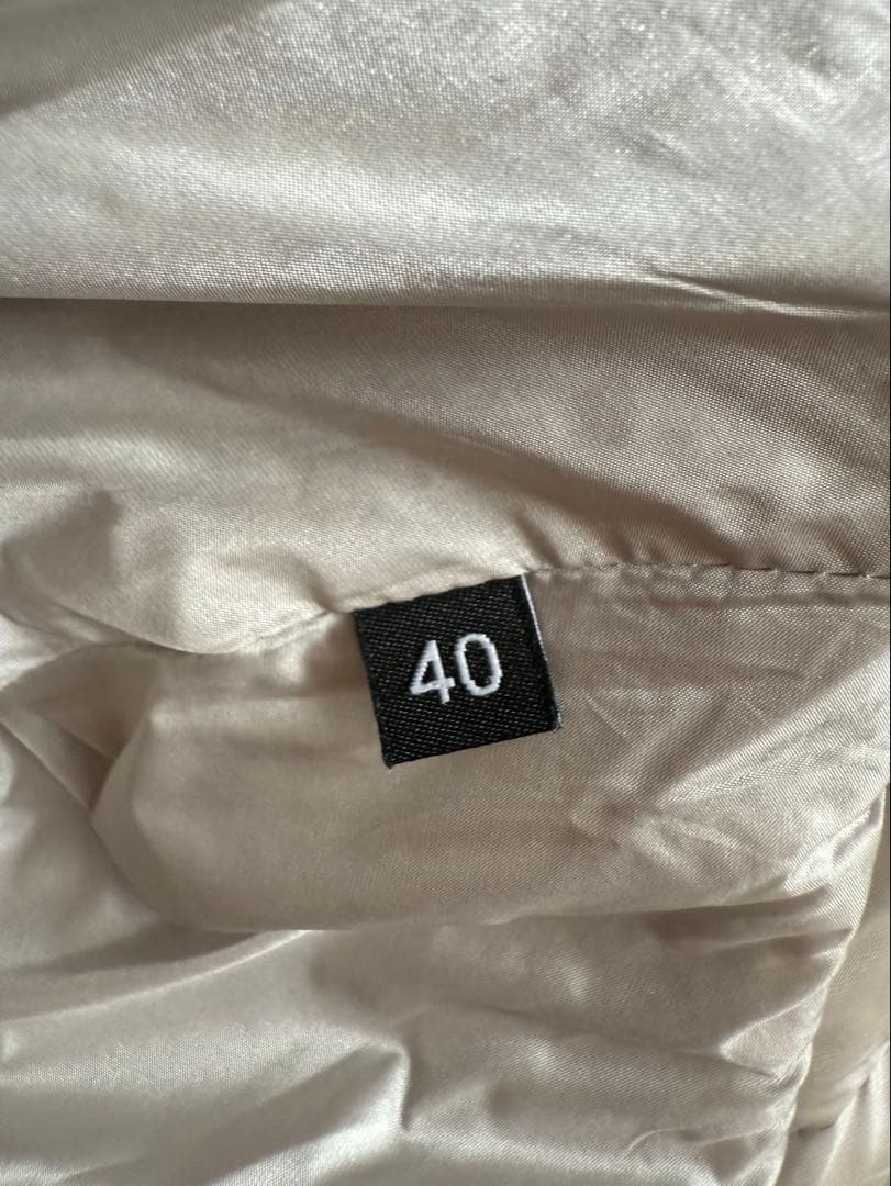 ★最終値下げ★DUNO レディースダウン　ペールベージュ40サイズ